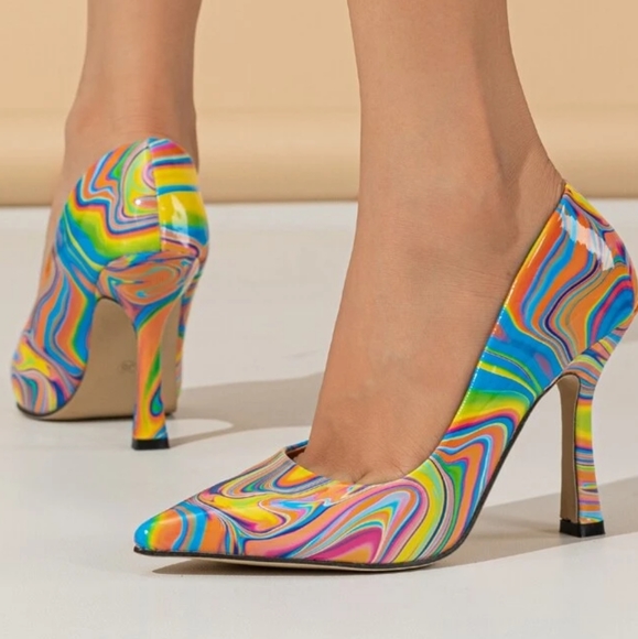 👣GROOVY Peace✌🏻 & Love 💜 70s Style Heels - Picture 5 of 15